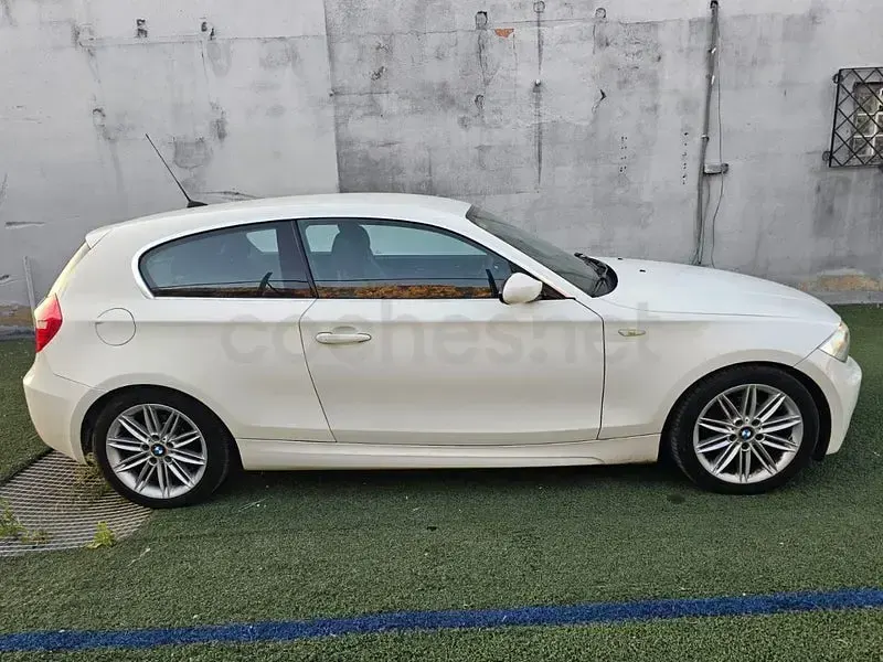 Usado BMW 116 122 CV (89 kW) 2008 Blanco Utilitario