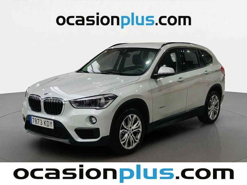 Käytetty BMW X1 192 HP (141 kW) 2017 Harmaa Katumaasturi