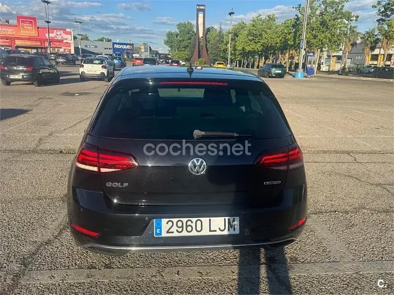 Usado VW Golf VII Edition 130 CV (95 kW) 2019 Negro Berlina