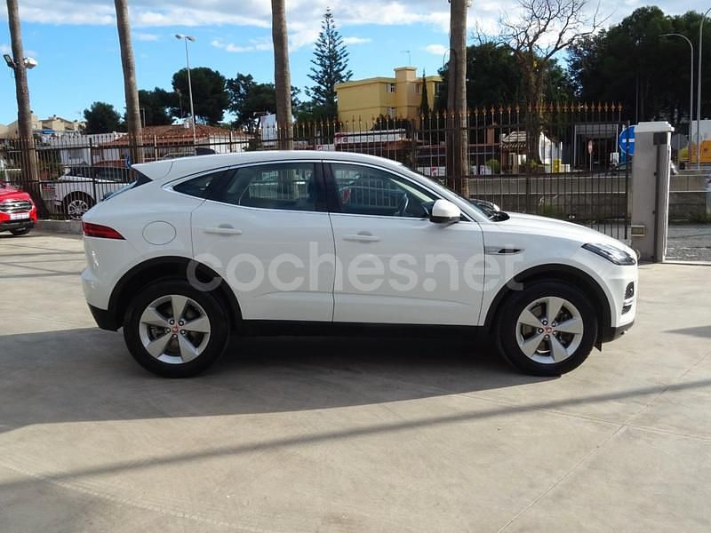 Usado Jaguar E-Pace SE 163 CV (119 kW) 2021 Blanco SUV