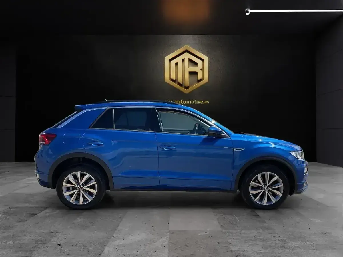 Usado VW T-Roc Advance 150 CV (110 kW) 2022 Azul SUV