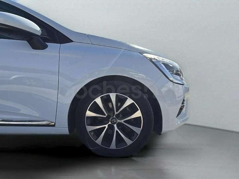Usado Renault Clio V Intens 85 CV (62 kW) 2021 Blanco Berlina