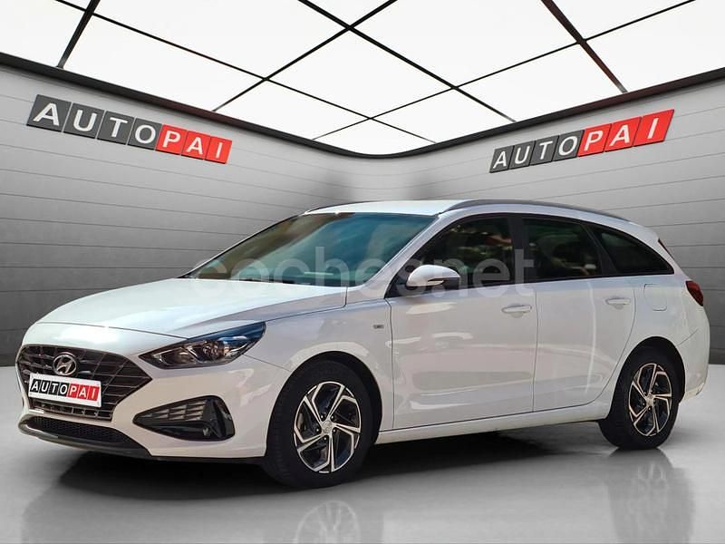 Blanco Usado 2021 Hyundai i30 Familiar | 16.900 € (Precio justo) - Imagen 1/4