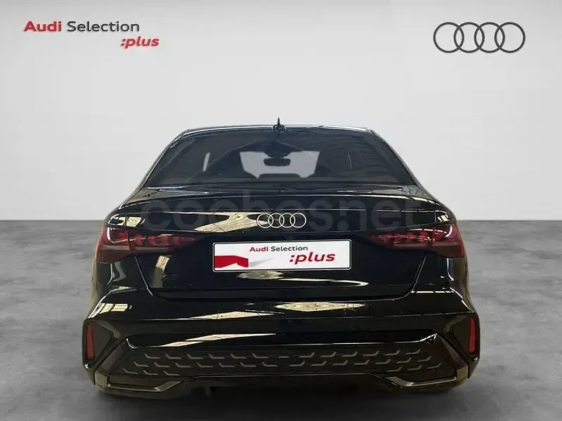 Usado Audi A3 S-Line 150 CV (110 kW) 2025 Negro Berlina