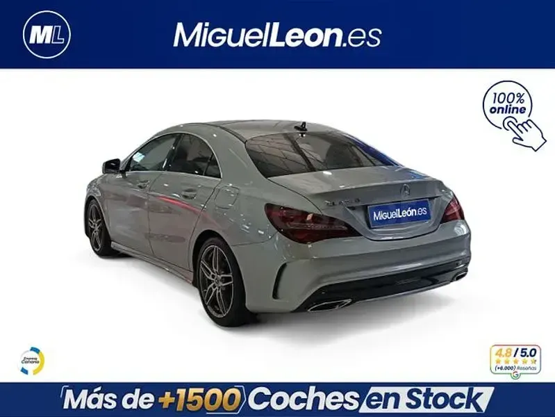 Usado Mercedes CLA180 136 CV (100 kW) 2019 Gris / plata Berlina