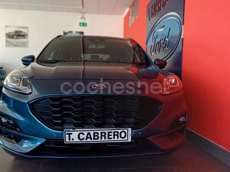 Usado Ford Kuga ST-Line 120 CV (88 kW) 2022 Azul SUV