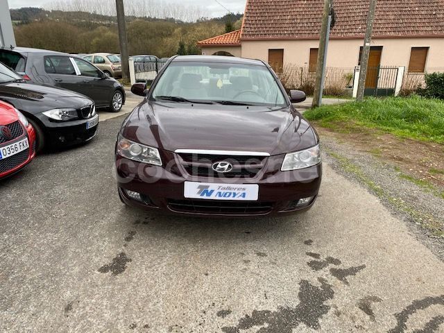 Violeta / lila Usado 2006 Hyundai Sonata Style Berlina | 5499 € (Caro) - Imagen 1/4