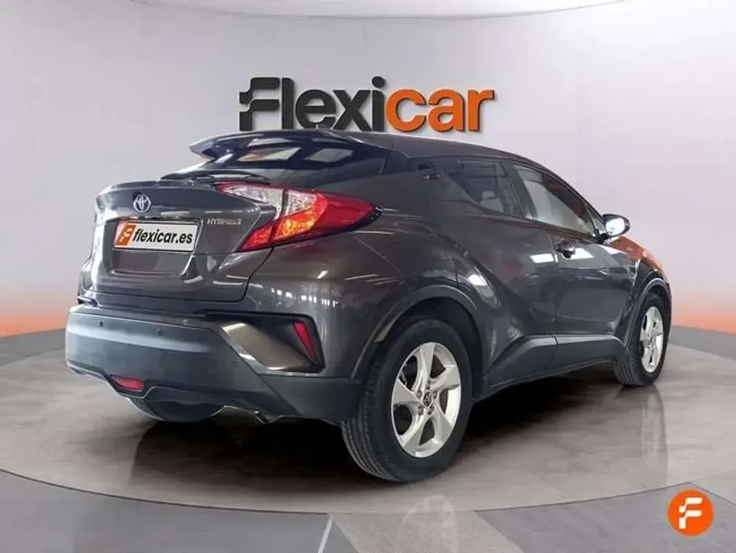 Usado Toyota C-HR Plus 122 CV (89 kW) 2018 Gris SUV
