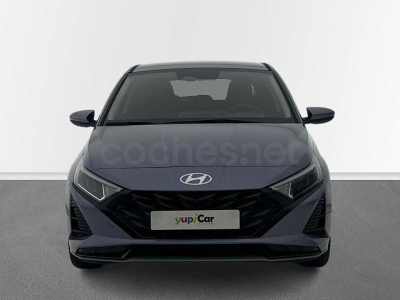 Usado Hyundai i20 100 CV (73 kW) 2025 Azul Berlina