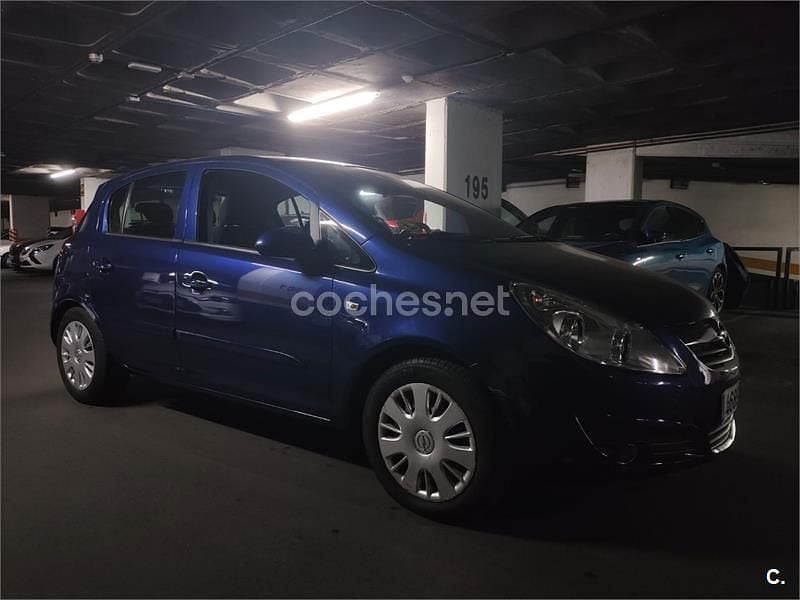 Usado Opel Corsa Essentia 75 CV (55 kW) 2007 Azul Utilitario