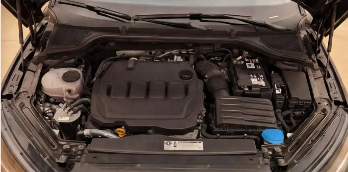 Usado Skoda Octavia Ambition 116 CV (85 kW) 2021 Negro Familiar