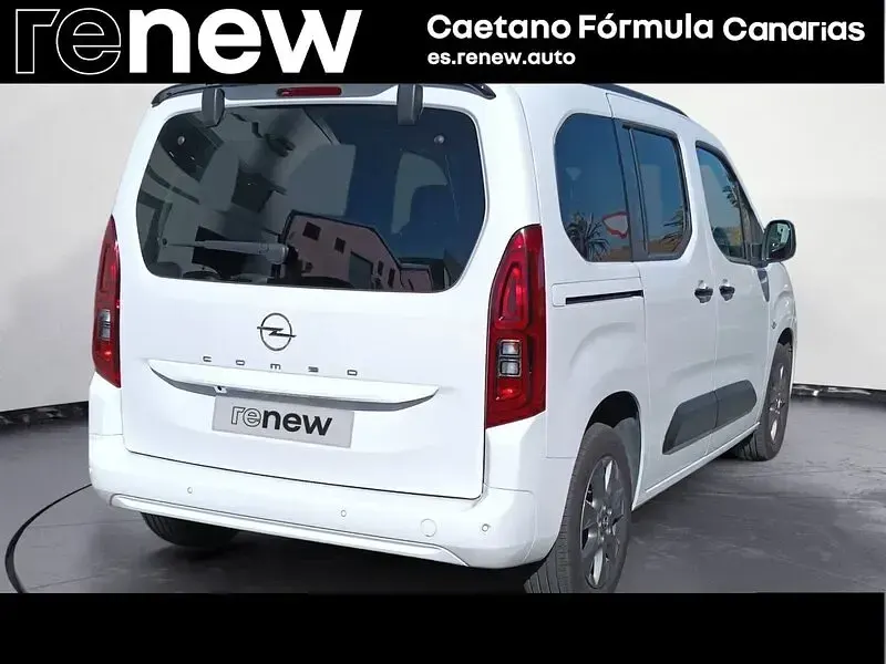 Usado Opel Combo S 101 CV (74 kW) 2025 Blanco Monovolumen