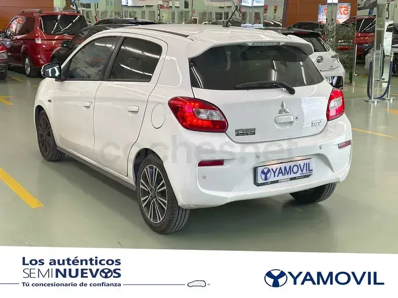 Usado Mitsubishi Space Star 80 CV (58 kW) 2016 Blanco Utilitario