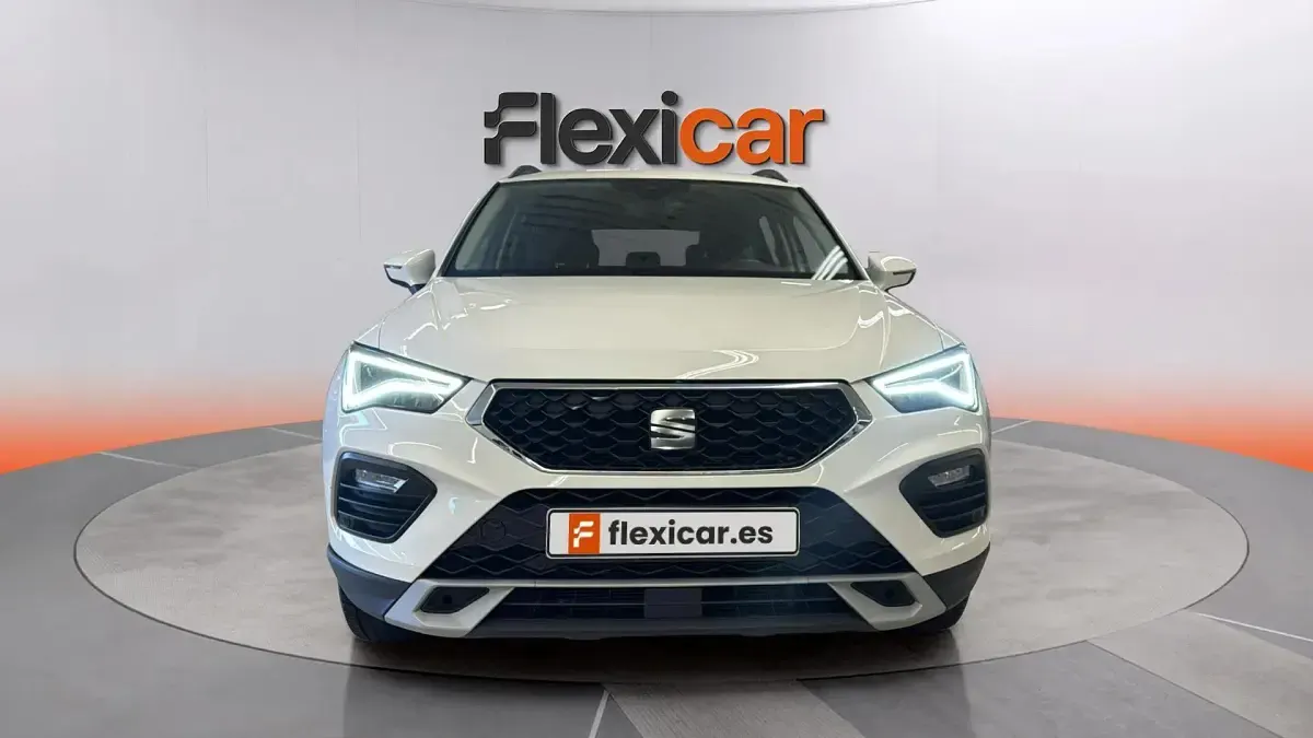 Usado Seat Ateca Style 150 CV (110 kW) 2023 Blanco SUV