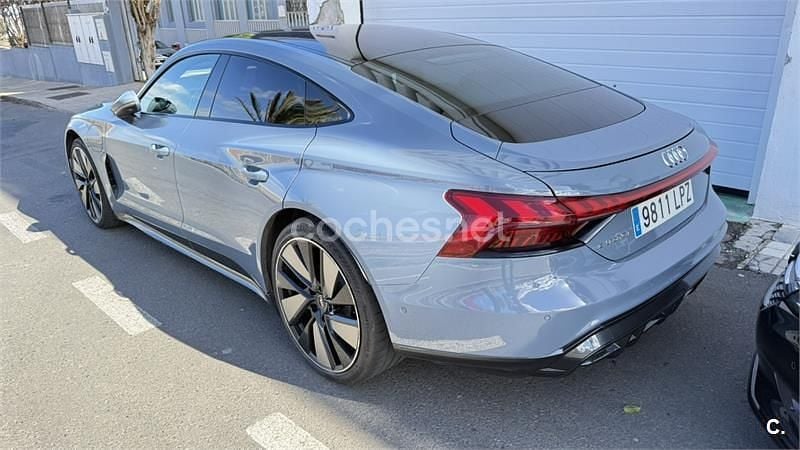 Usado Audi e-tron GT quattro Ambiente 430 kW (585 CV) 2021 Eléctrico Berlina
