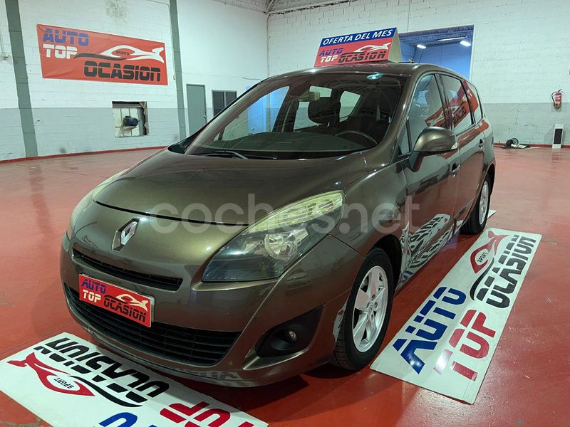 Marrón Usado 2009 Renault Grand Scénic III Dynamique Monovolumen | 5999 € (Precio justo) - Imagen 1/4