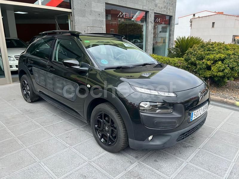 Usado Citroën C4 Feel 82 CV (60 kW) 2017 Negro Berlina