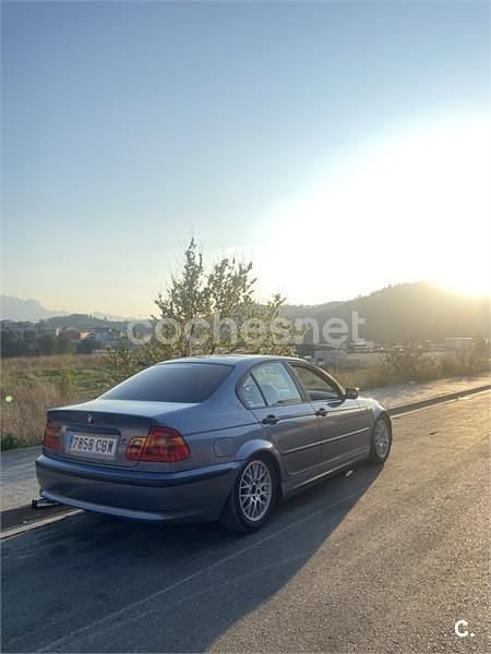 Usado BMW 320 136 CV (100 kW) 2002 Azul Berlina