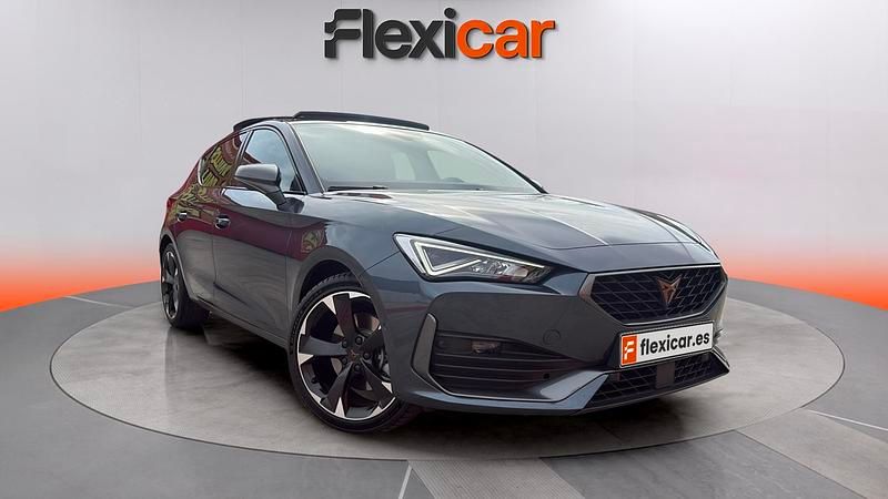 Usado Cupra Leon 150 CV (110 kW) 2022 Gris Berlina
