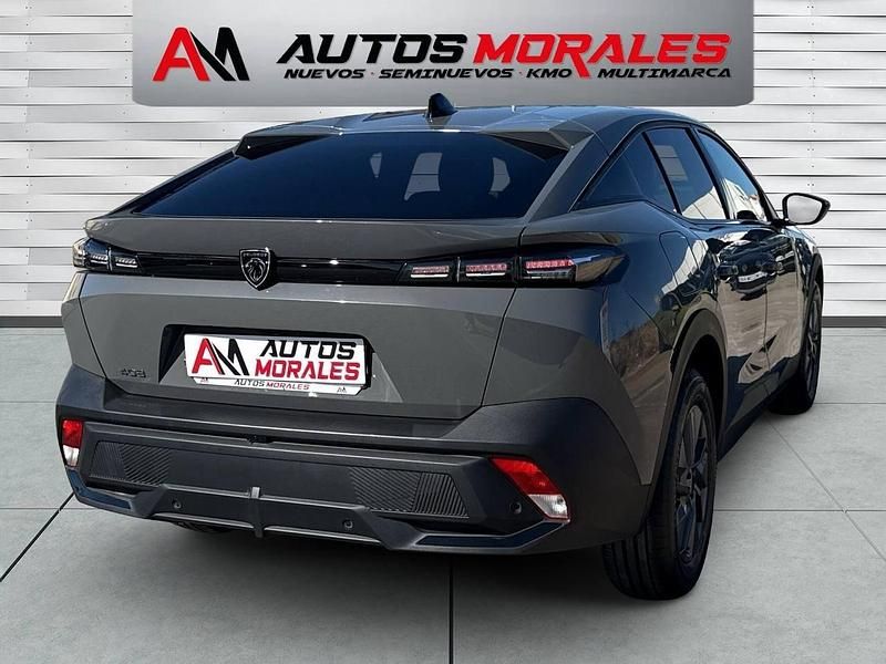 Usado Peugeot 408 Allure 130 CV (95 kW) 2024 Gris / plata Berlina