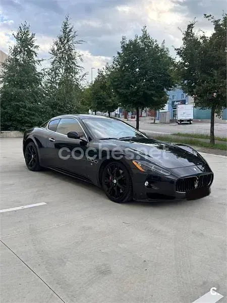 Usado Maserati Granturismo 439 CV (322 kW) 2009 Negro Coupe