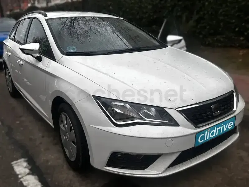Usado Seat Leon Reference 115 CV (84 kW) 2017 Blanco Berlina