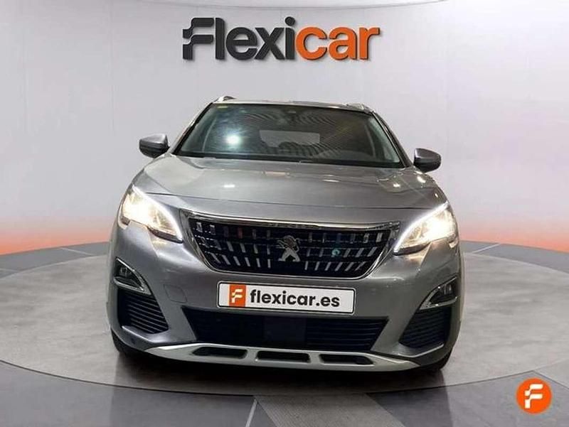 Usado Peugeot 5008 Allure 131 CV (96 kW) 2020 Gris SUV