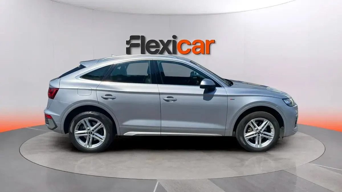 Usado Audi Q5 Sportback S-Line 204 CV (150 kW) 2023 Gris SUV