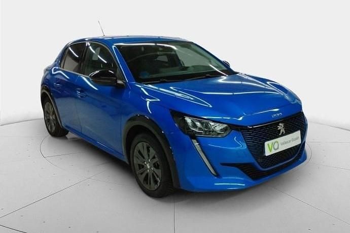 Usado Peugeot e-208 Allure 100 kW (136 CV) 2022 Utilitario