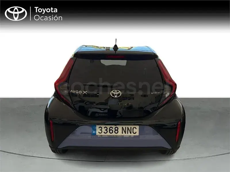 Nuevo Toyota Aygo X 116 CV (85 kW) 2026 Negro SUV
