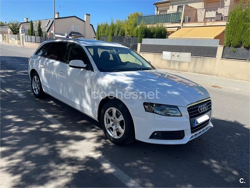 Blanco Usado 2009 Audi A4 Familiar | 7000 € (Precio justo) - Imagen 1/4