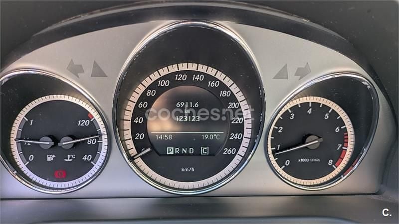 Usado Mercedes C200 Elegance 184 CV (135 kW) 2010 Azul Berlina