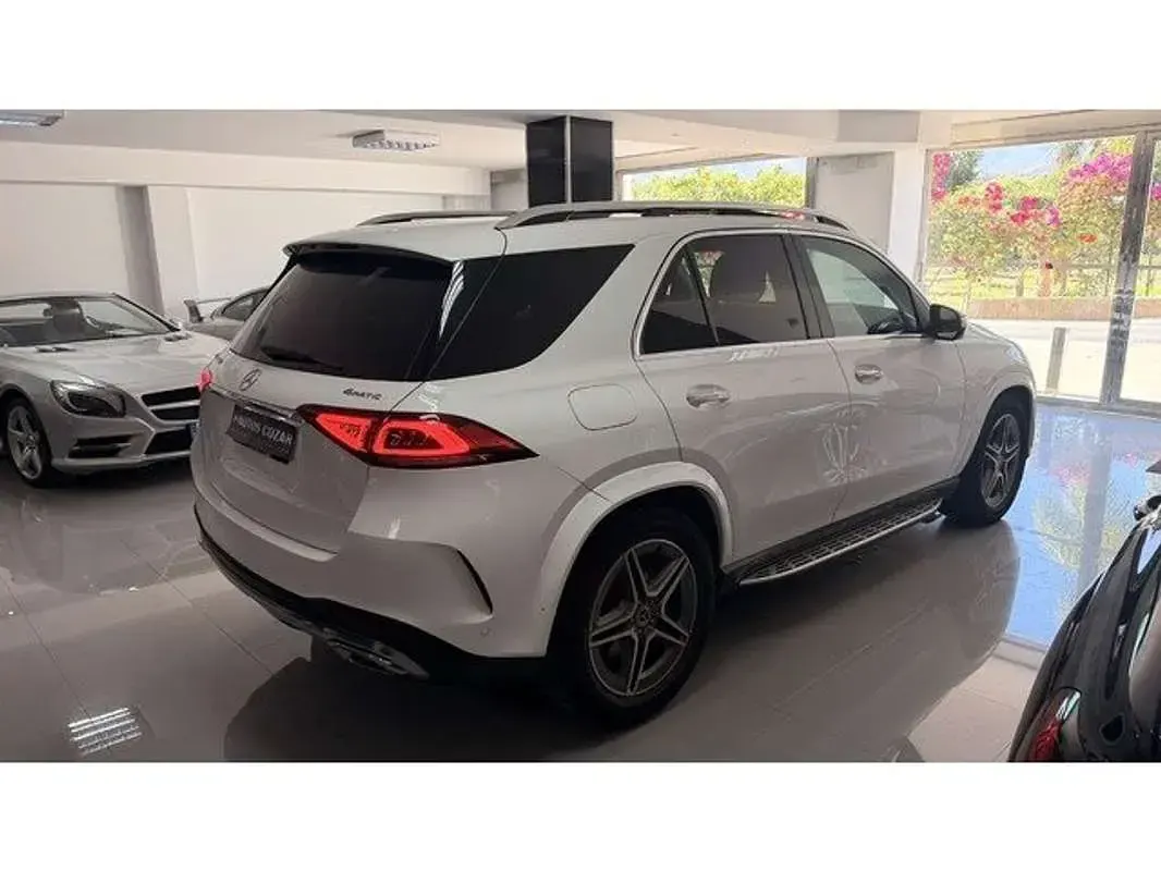 Usado Mercedes GLE300 245 CV (180 kW) 2021 Blanco SUV