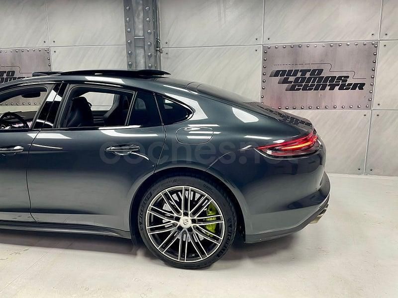 Usado Porsche Panamera Turbo S 680 CV (500 kW) 2017 Gris / plata Berlina