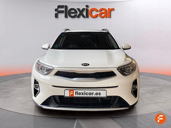 Usado Kia Stonic 100 CV (73 kW) 2021 Blanco SUV