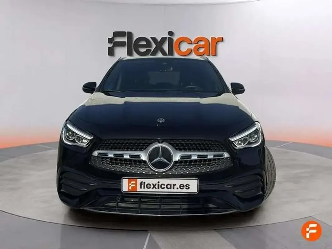 Usado Mercedes GLA250 218 CV (160 kW) 2022 Negro SUV