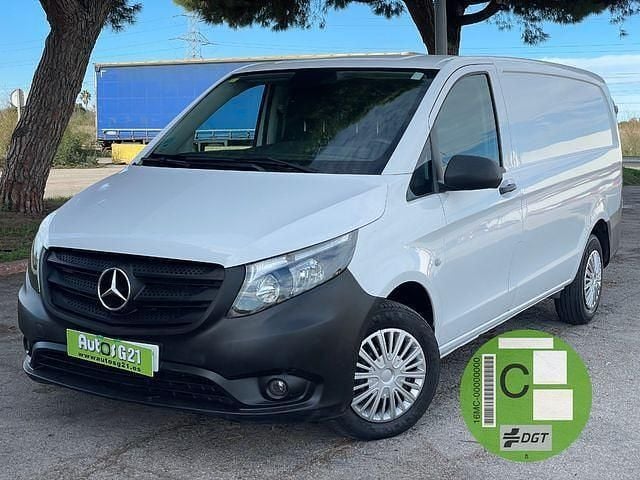 Blanco Usado 2021 Mercedes Vito Berlina | 17.350 € (Buen precio) - Imagen 1/4