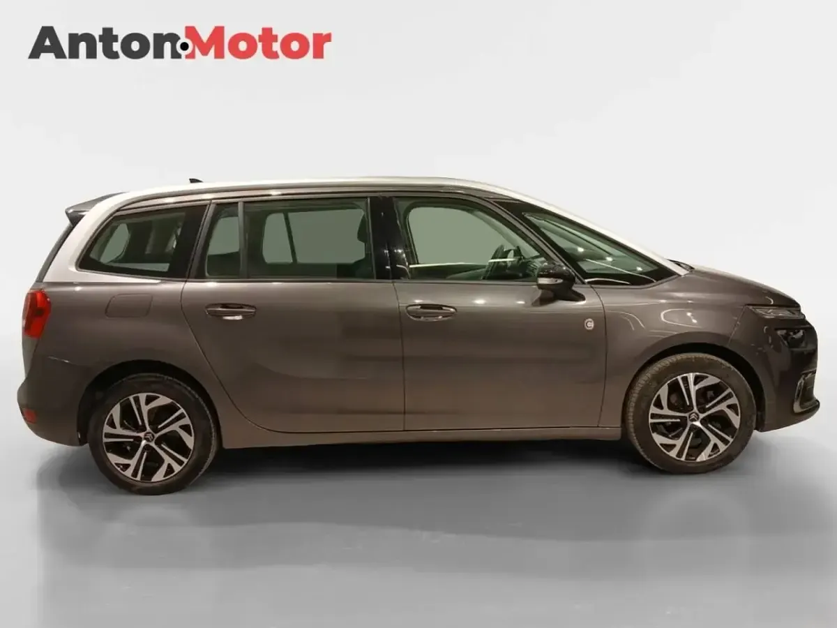 Usado Citroën C4 SpaceTourer 131 CV (96 kW) 2021 Gris Monovolumen