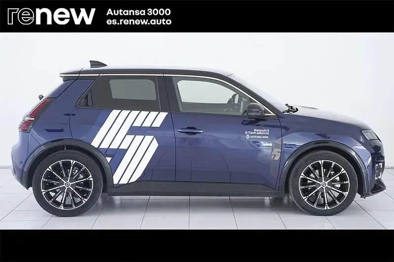 Usado Renault R5 Iconic 110 kW (150 CV) 2025 Azul Utilitario