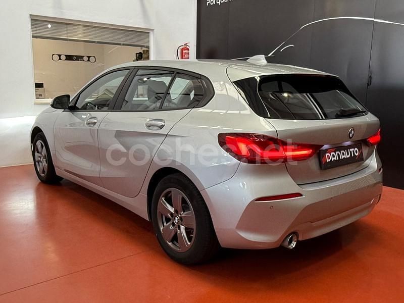 Usado BMW 116 116 CV (85 kW) 2020 Gris / plata Utilitario