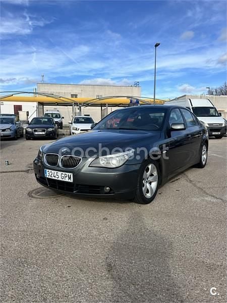 Usado BMW 530 218 CV (160 kW) 2006 Gris / plata Berlina