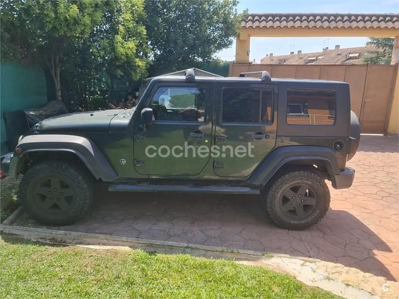 Usado Jeep Wrangler Unlimited Sahara 177 CV (130 kW) 2010 Verde SUV
