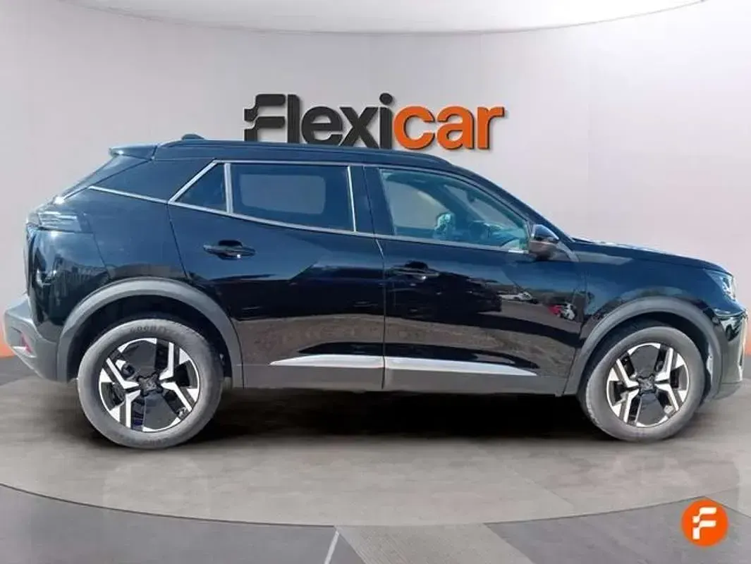 Usado Peugeot 2008 Allure 101 CV (74 kW) 2025 Negro SUV