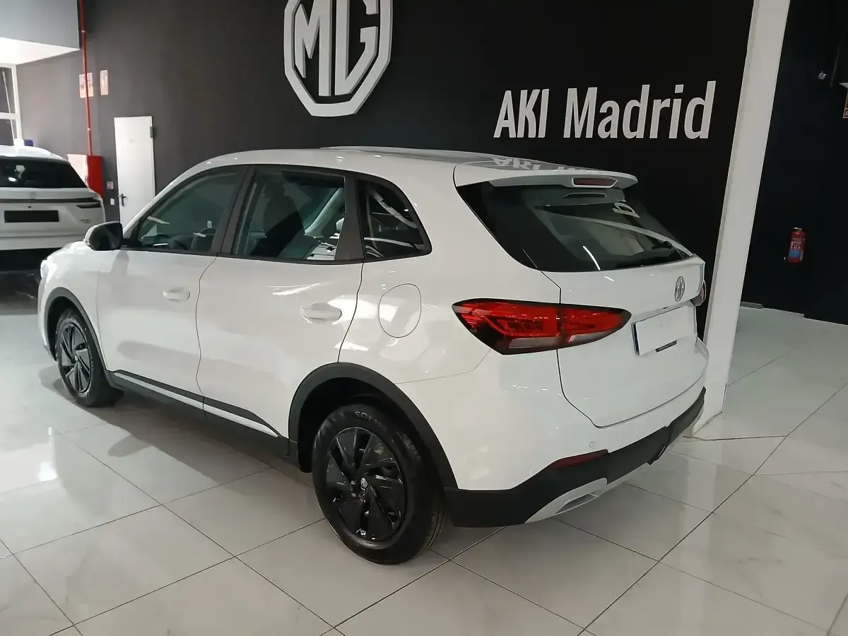 Usado MG ZS Comfort 116 CV (85 kW) 2026 Blanco SUV