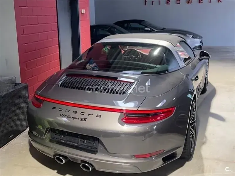 Usado Porsche 911 420 CV (308 kW) 2017 Gris / plata Coupe