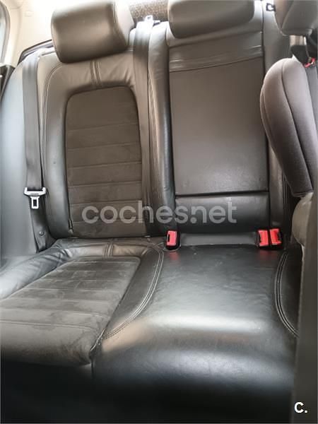 Usado VW Passat Advance 140 CV (102 kW) 2007 Gris / plata Berlina