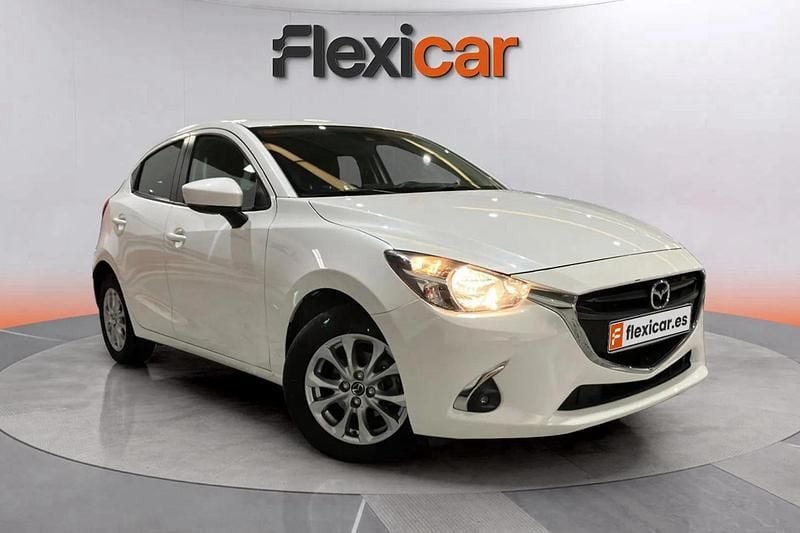 Blanco Usado 2018 Mazda 2 Berlina | 12.190 € (Precio justo) - Imagen 1/4
