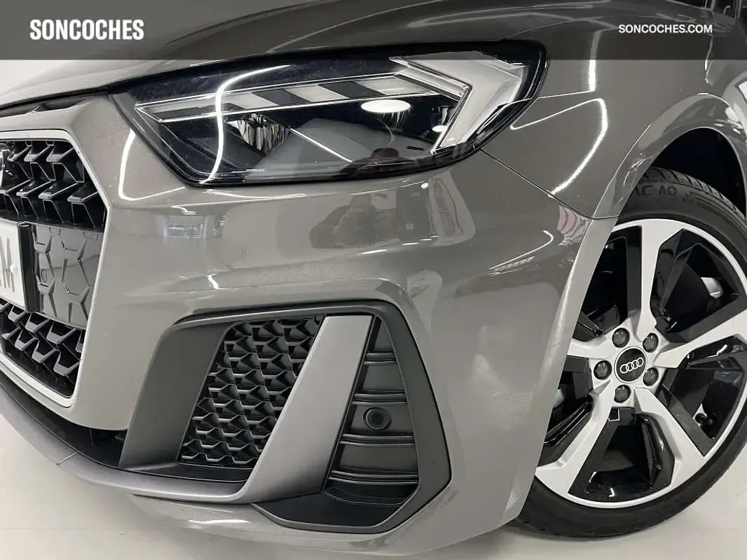 Nuevo Audi A1 Sportback S-Line 116 CV (85 kW) 2026 Gris Utilitario