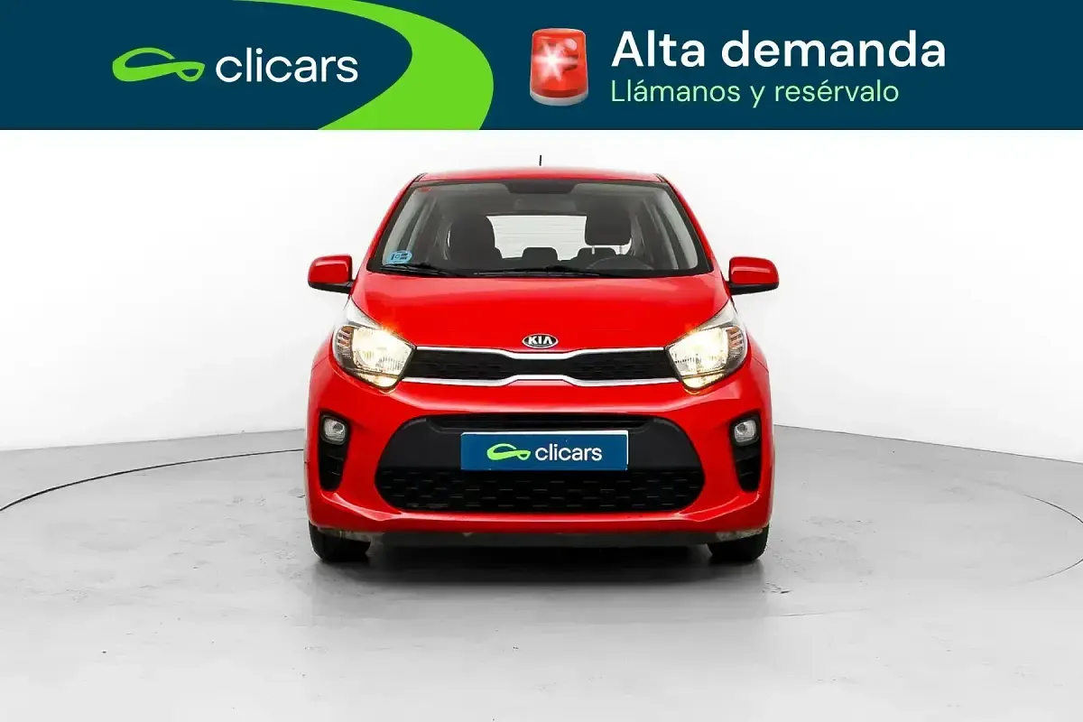 Usado Kia Picanto Comfort 67 CV (49 kW) 2019 Rojo Utilitario
