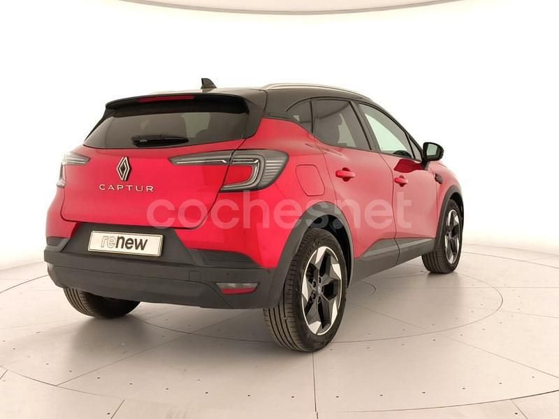 Usado Renault Captur Techno 160 CV (117 kW) 2024 Rojo SUV